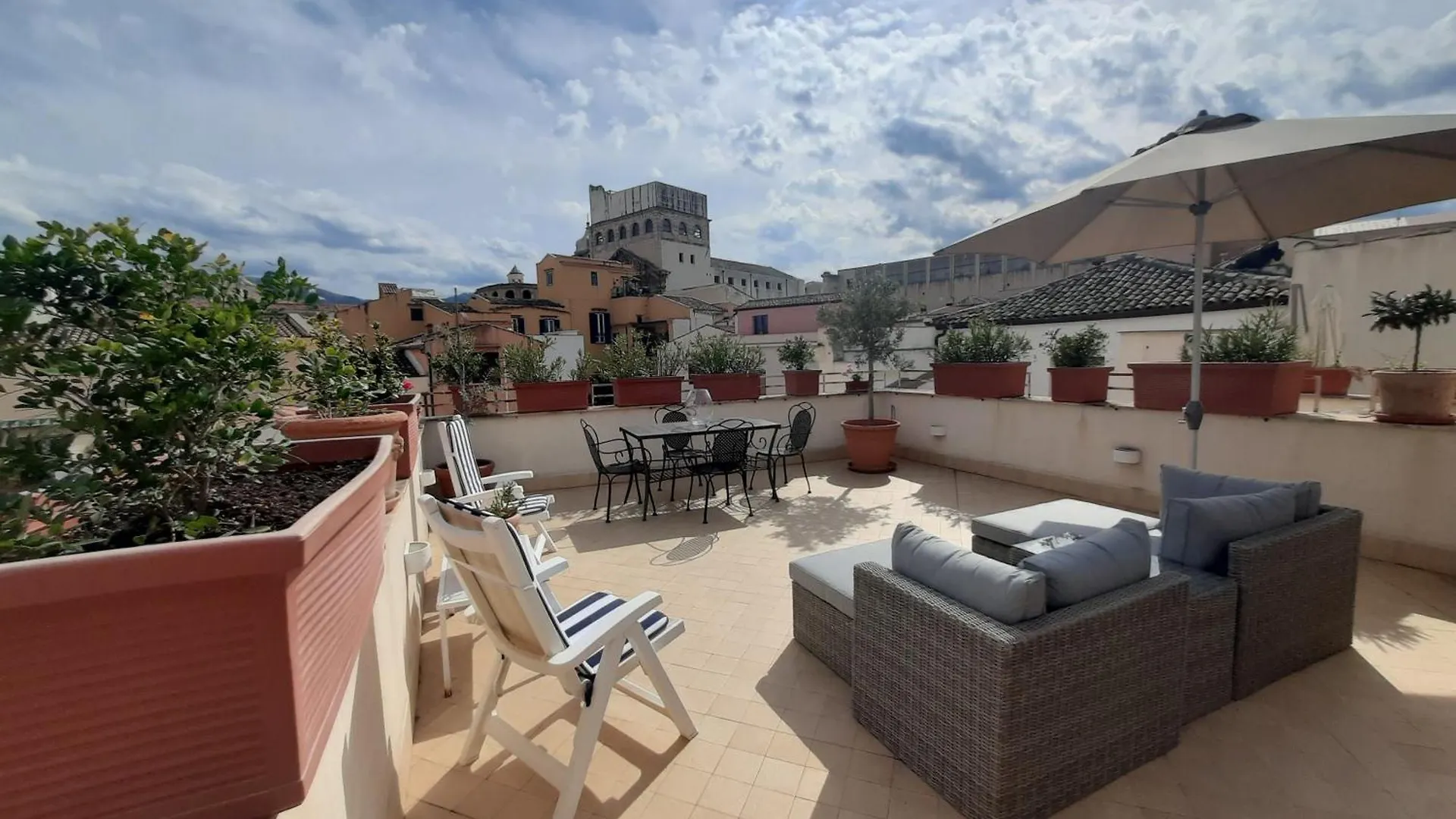 Apartment The Rooftop Suite Palermo
